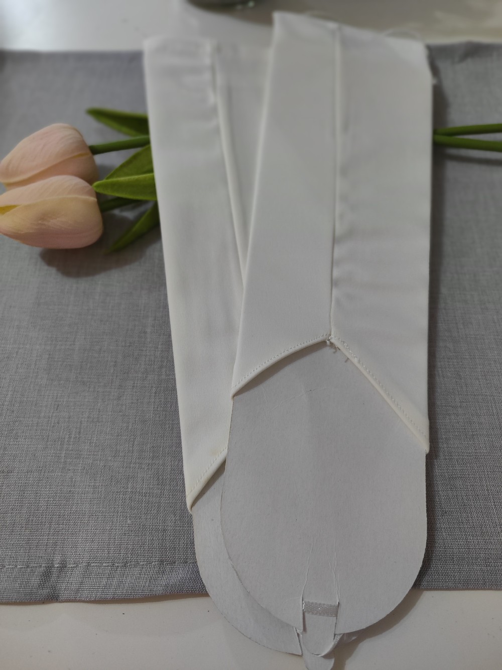 Zsámbék menyasszonyi kesztyű