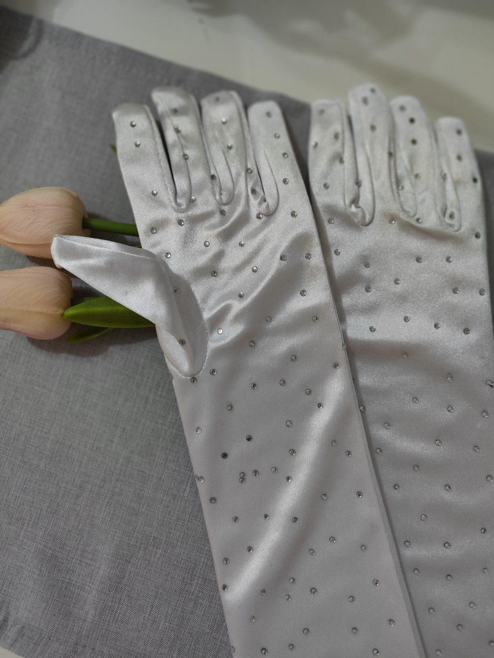 Nagyberény menyasszonyi kesztyű