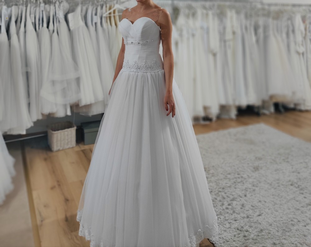 Marcali menyasszonyi ruha