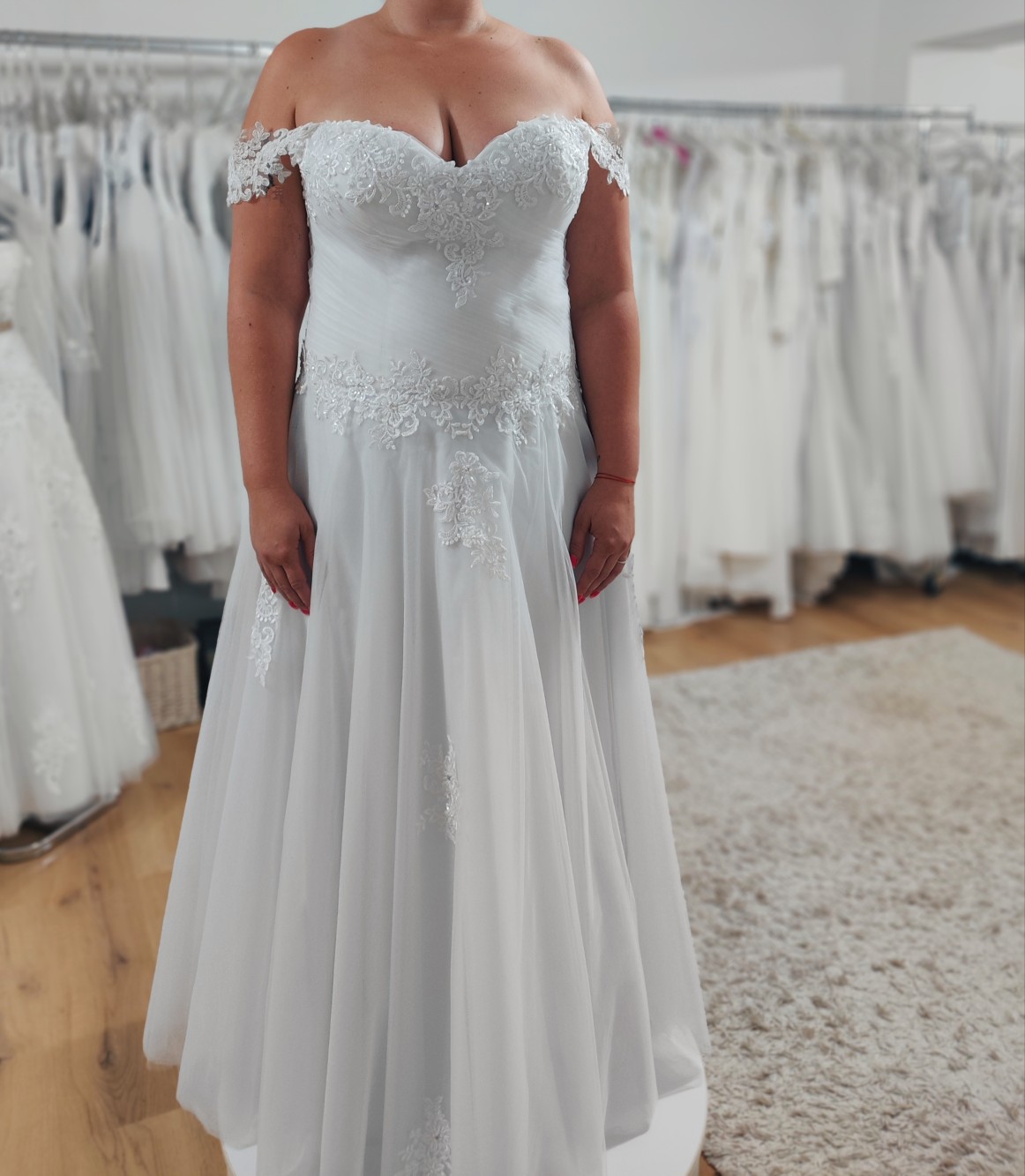 Ózd menyasszonyi ruha