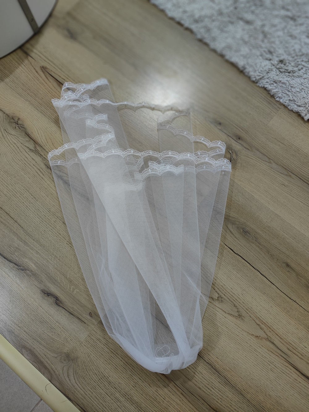 Lulla menyasszonyi fátyol