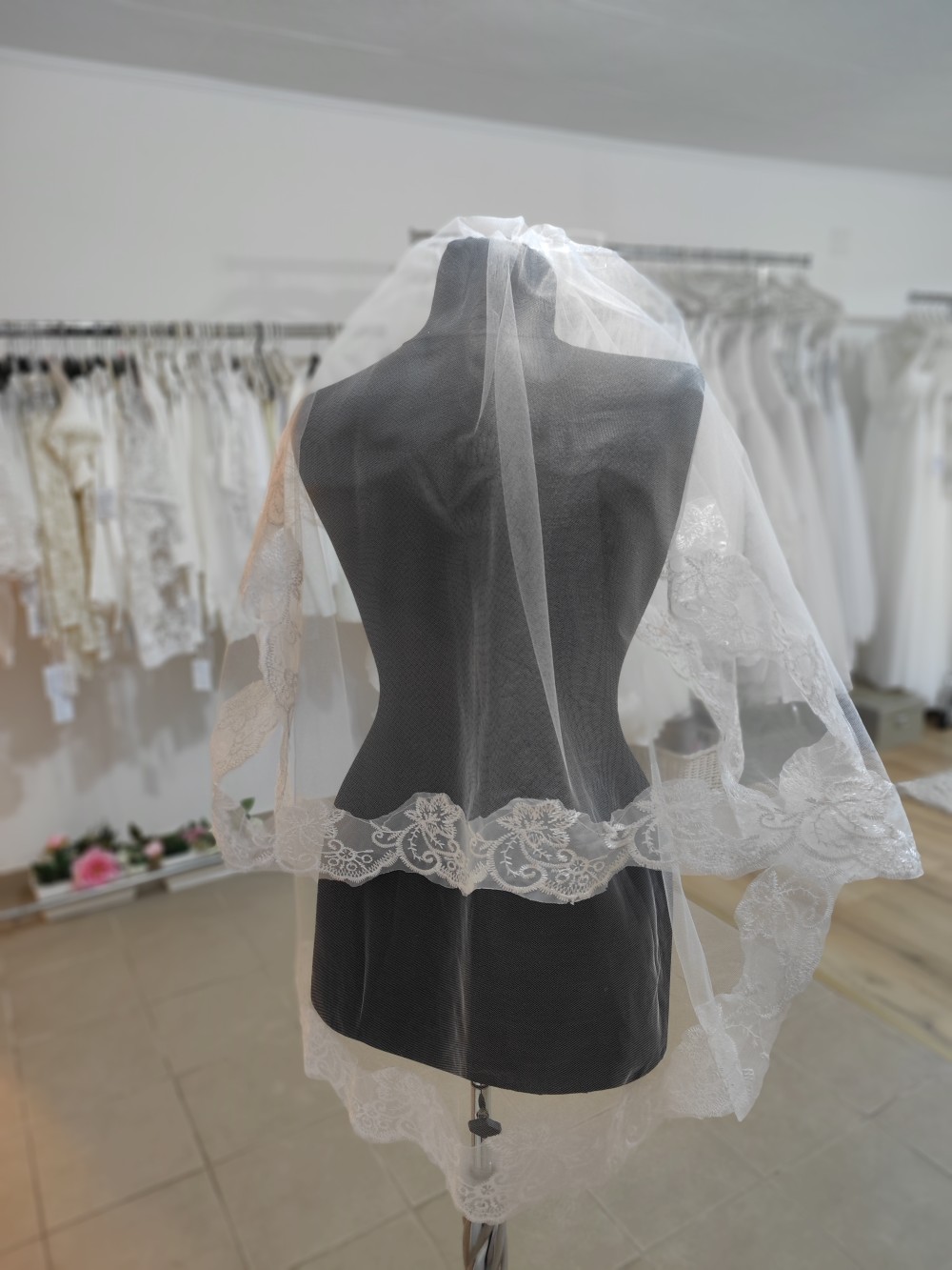 Ács menyasszonyi fátyol