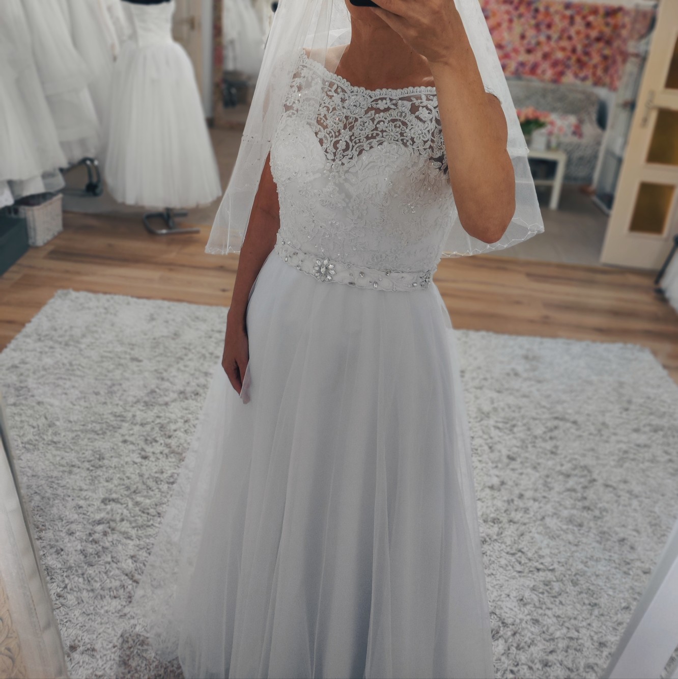 Dabas menyasszonyi ruha