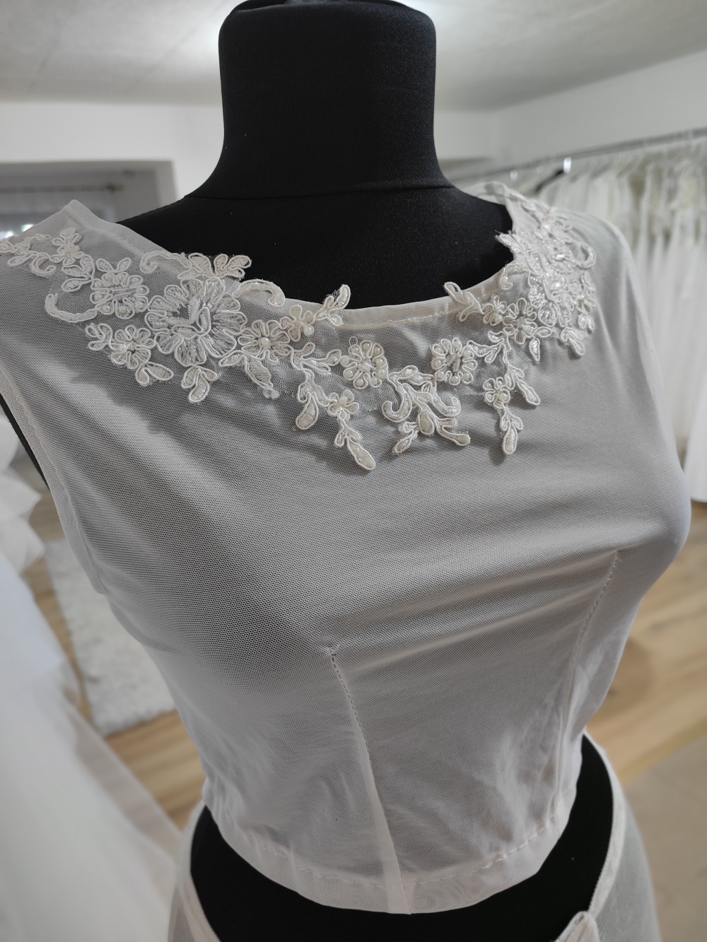 Becsehely menyasszonyi felső