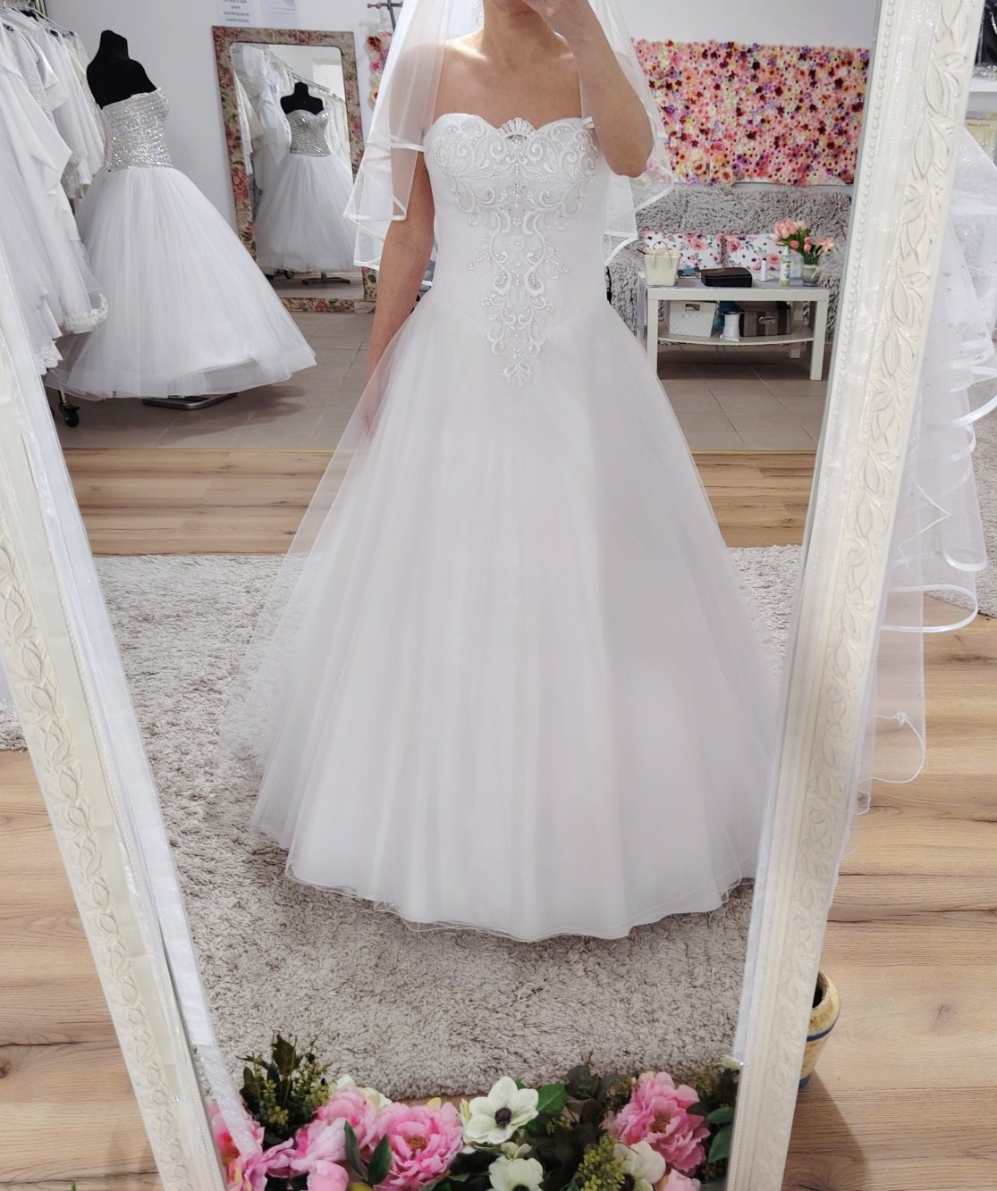 Vecsés menyasszonyi ruha 