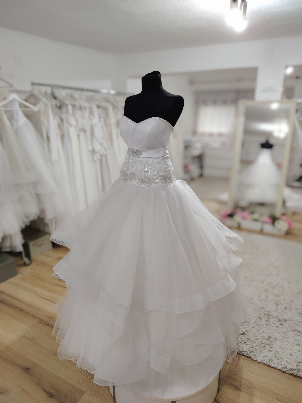 Orosháza menyasszonyi ruha 