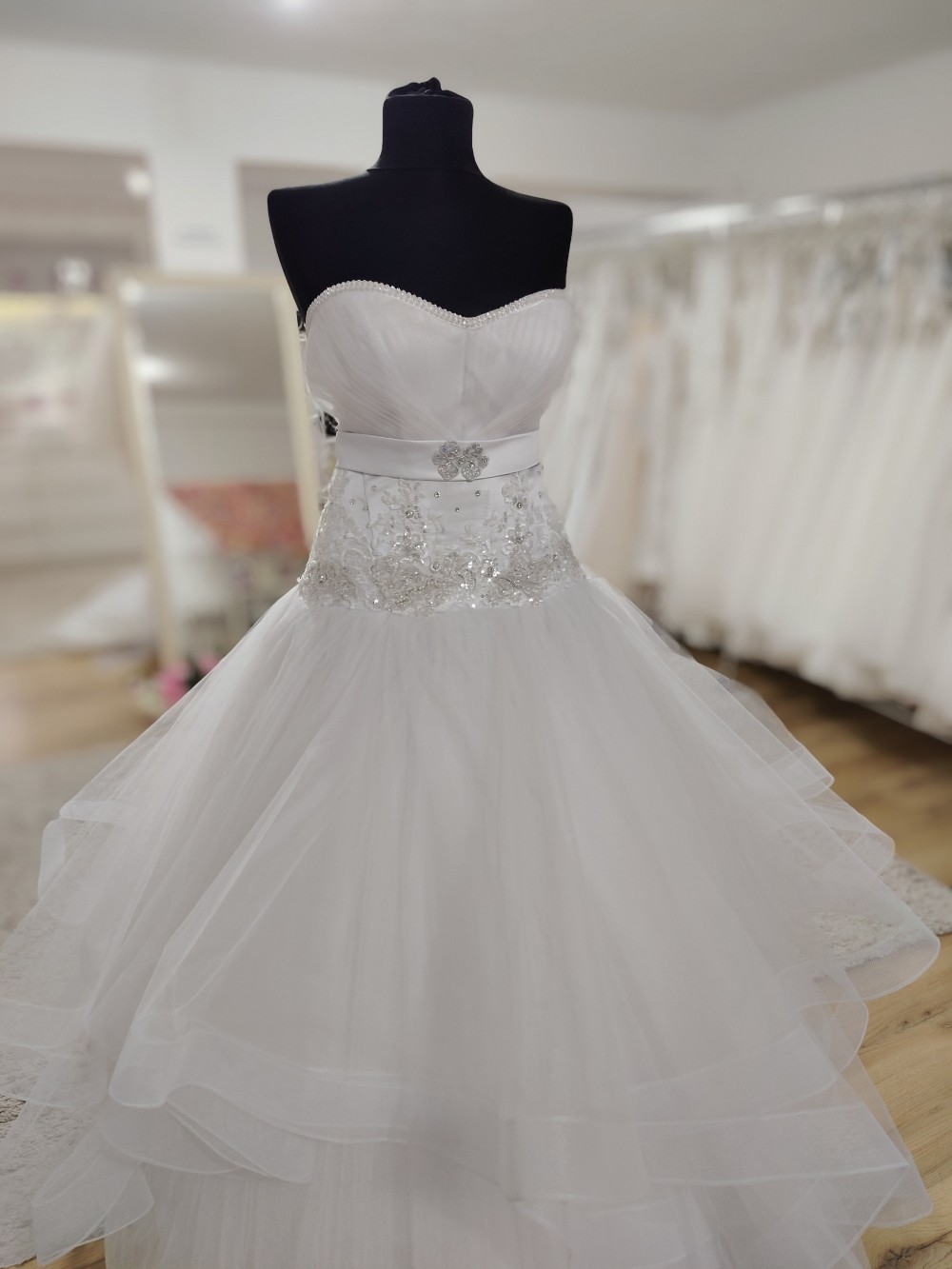 Orosháza menyasszonyi ruha 