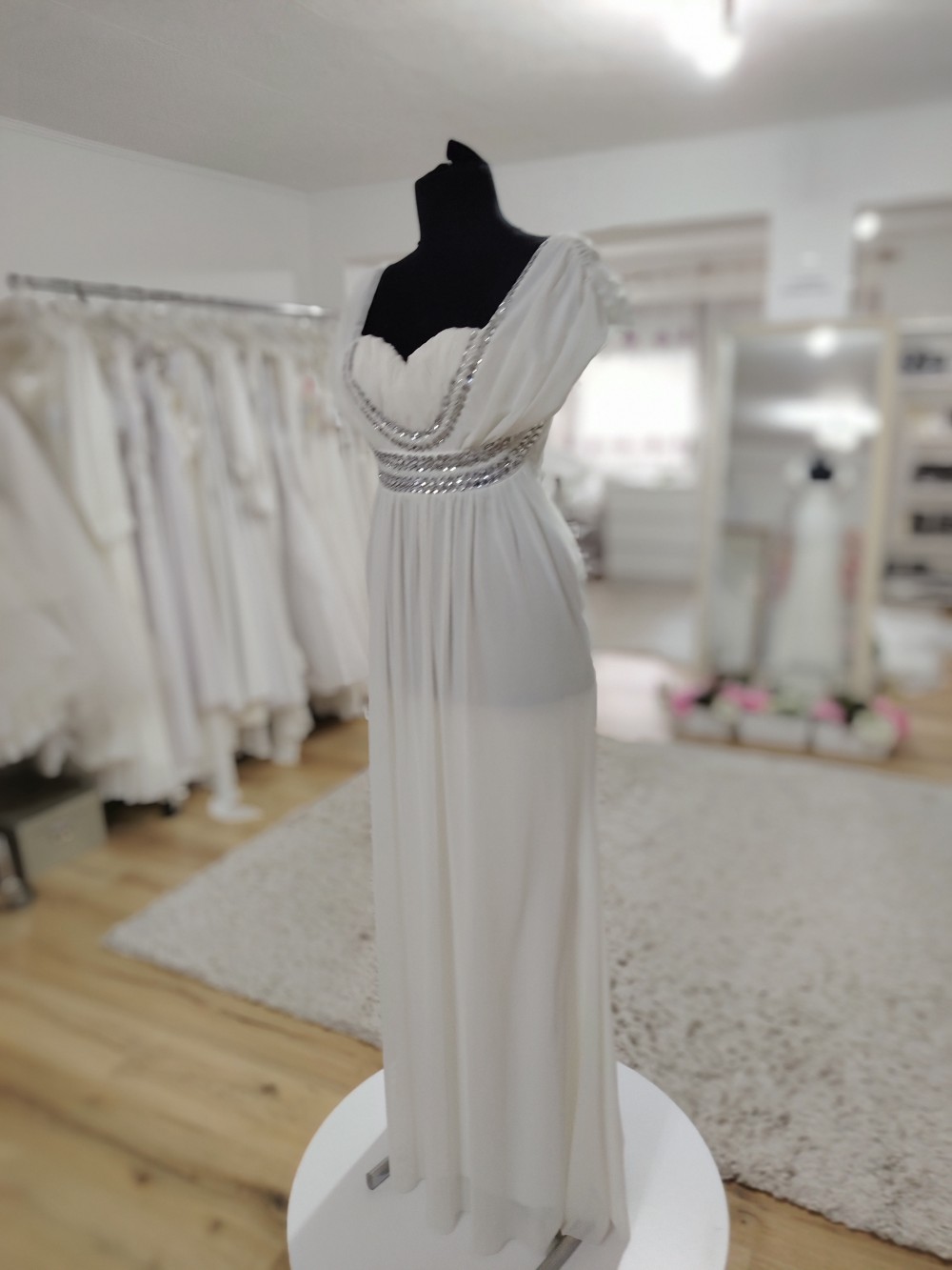 Celldömölk menyasszonyi ruha