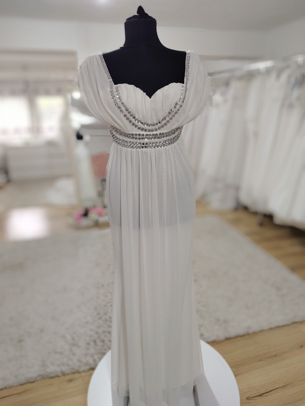 Celldömölk menyasszonyi ruha