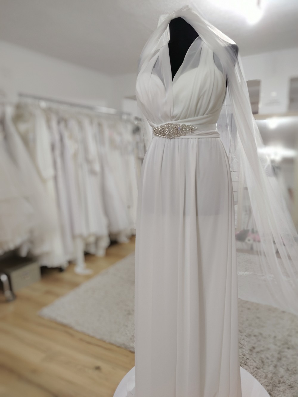 Győr menyasszonyi ruha