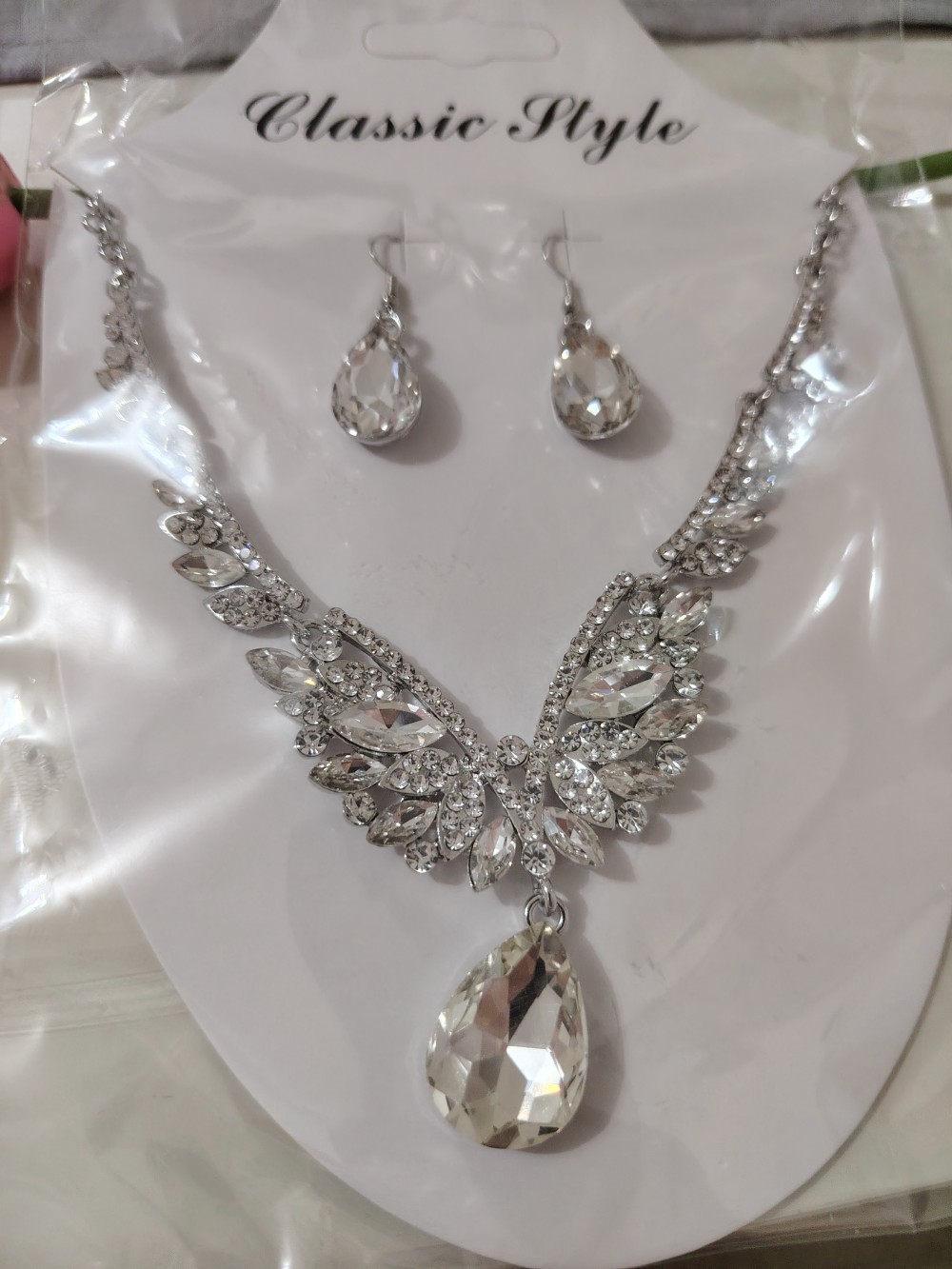 Heves menyasszonyi nyaklánc