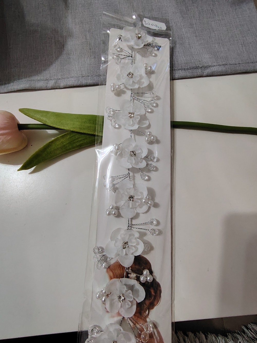 Dunakeszi menyasszonyi fejdísz